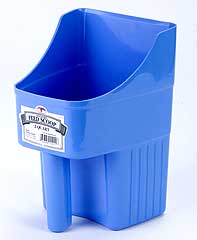 LITTLE GIANT ENCLOSED FEED SCOOP BERRY BLUE 3QT
