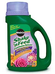 MIRACLE-GRO SHAKE 'N FEED ROSE & BLOOM CONTINUOUS RELEASE PLANT FOOD 4.5 LBS